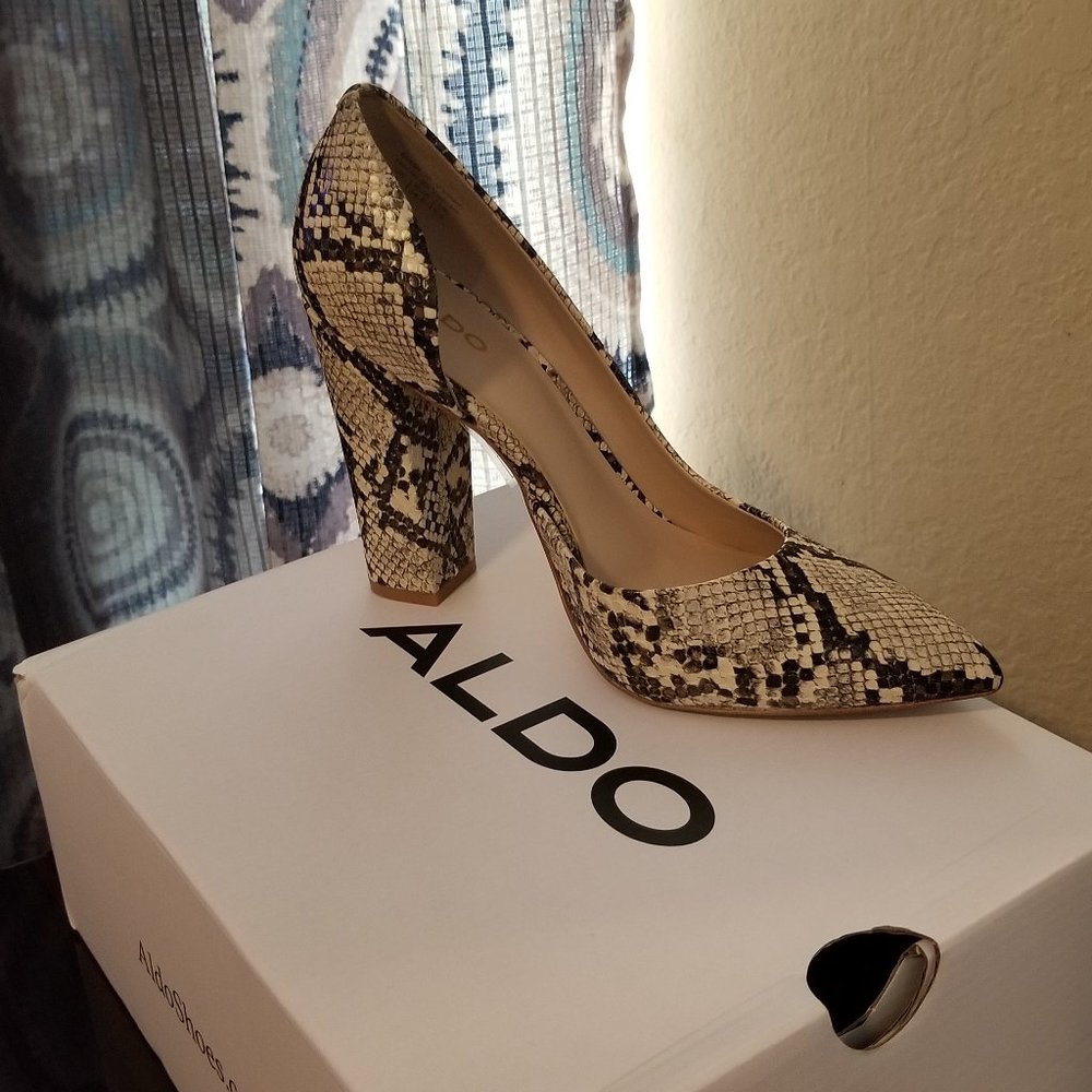 Snakeskin shoes
